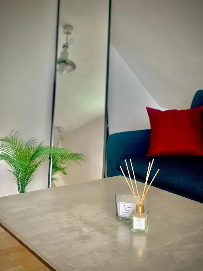 Minimalist Apartment صوفيا بلغاريا