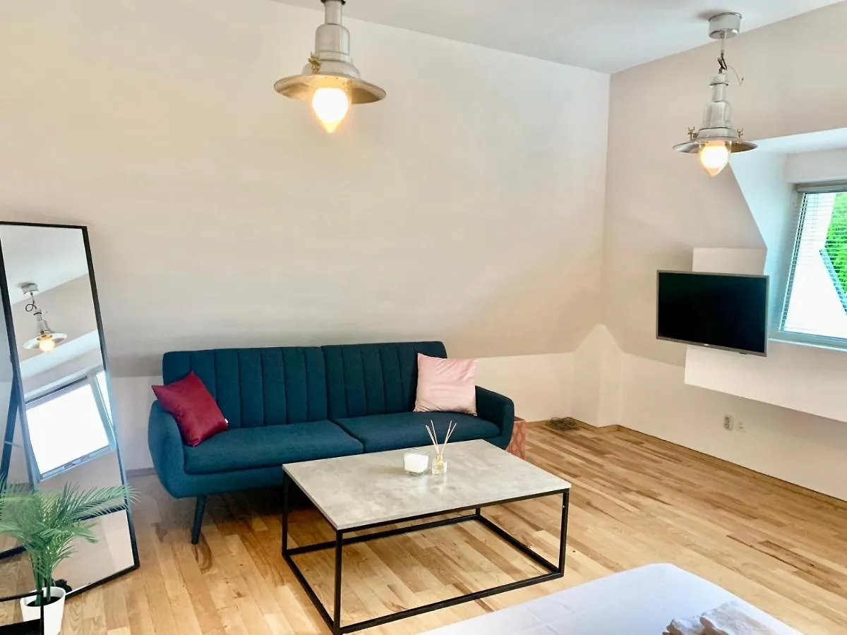 Minimalist Apartment صوفيا